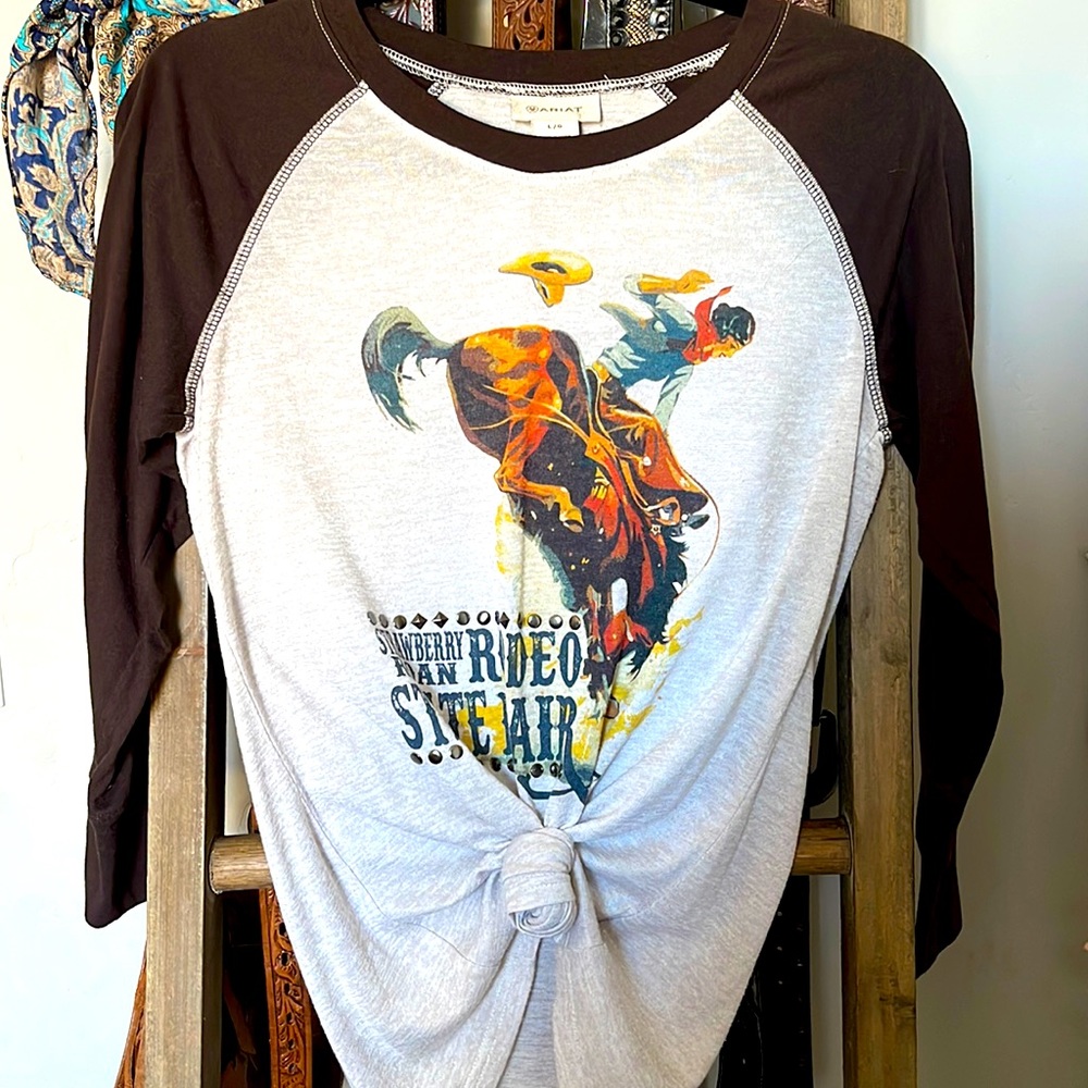 Ariat rodeo shirt Large